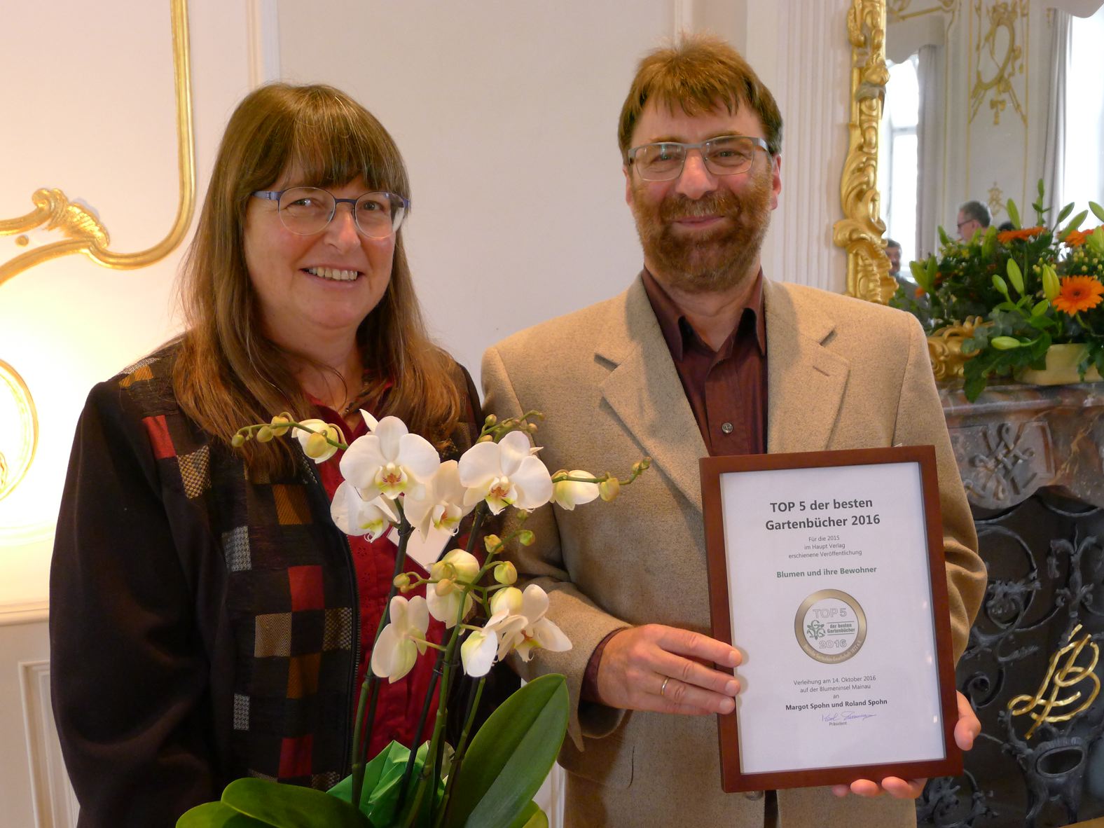 Preisverleihung Top 5 der besten Gartenb�cher 2016